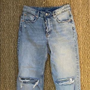 Vintage ripped boyfriend jeans